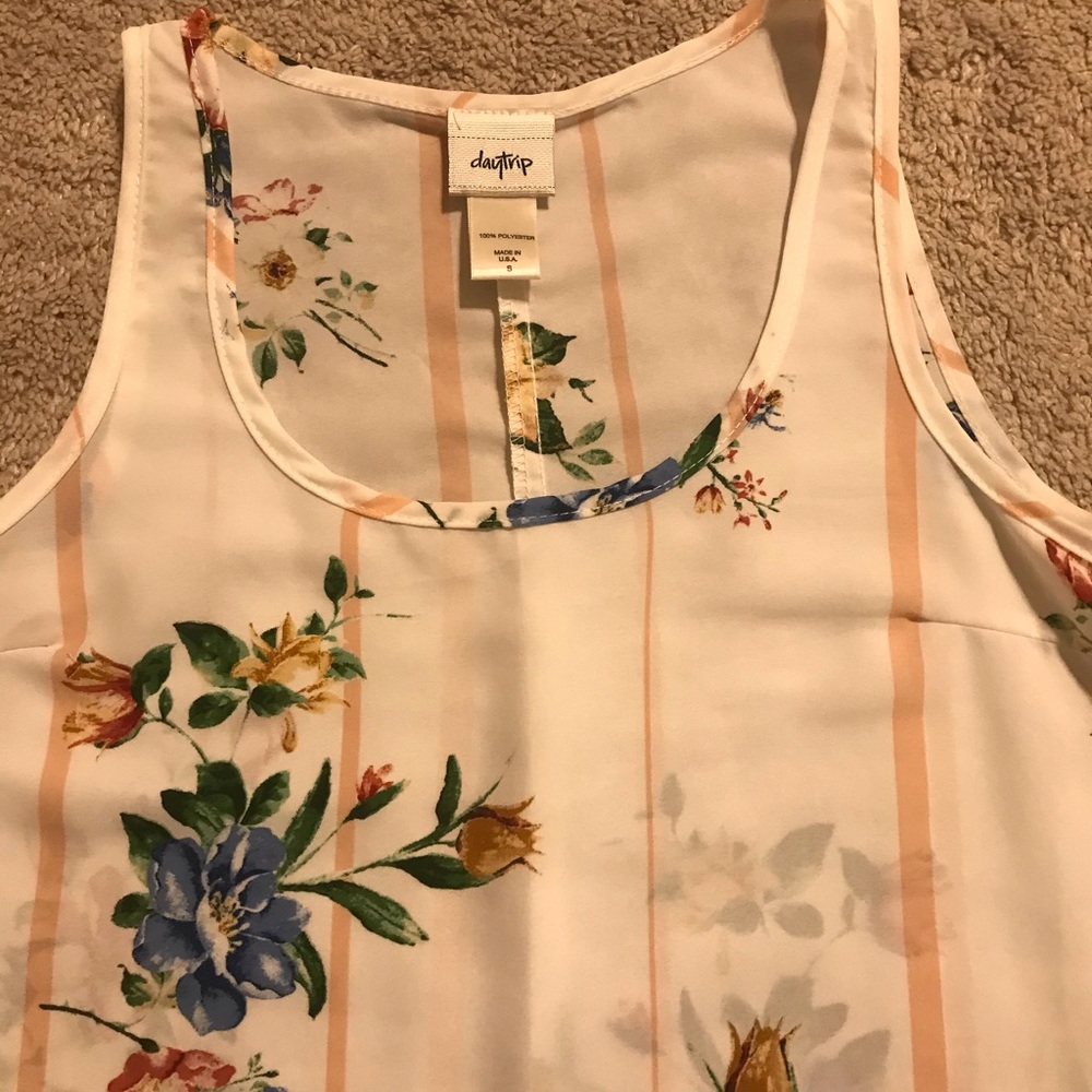 Daytrip-SM Nice dress tank flower top